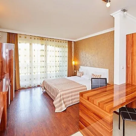 Penelope Palace 3*