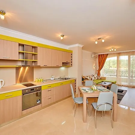 Penelope Palace 3* Pomorie