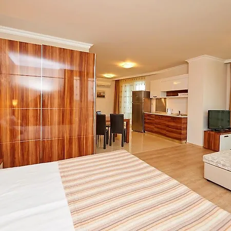 Penelope Palace 3* Pomorie