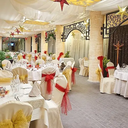 Penelope Palace Hotel