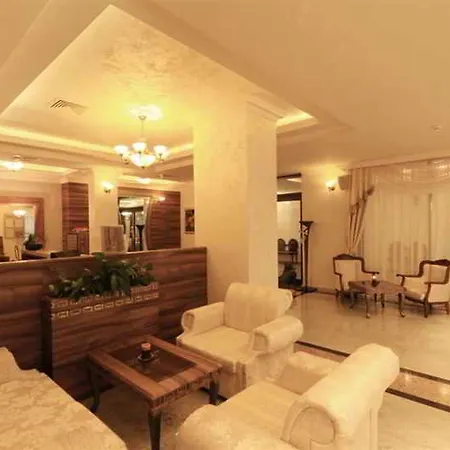 Penelope Palace Hotel