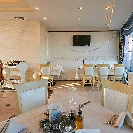 Penelope Palace Hotel Pomorie