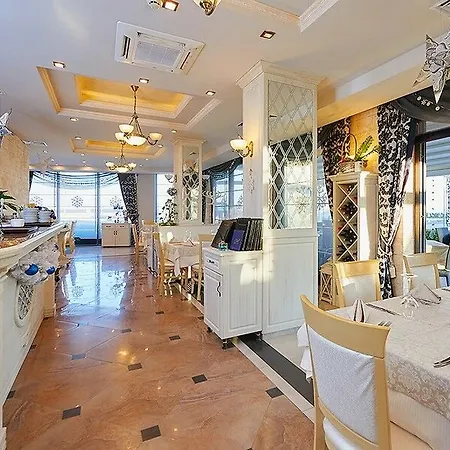 Penelope Palace 3*